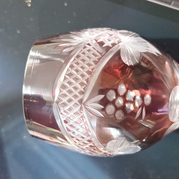 Bohemian ruby red cut to clear wine glasses 5oz (Qty 5 Glasses) - Picture 3 of 5